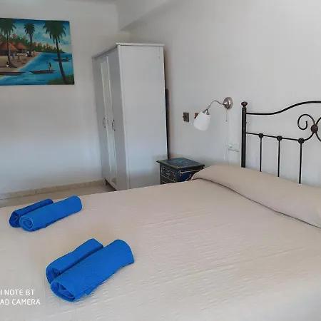 Apartment Apartamento Luminoso In Front Waikiki Beach Tarifa